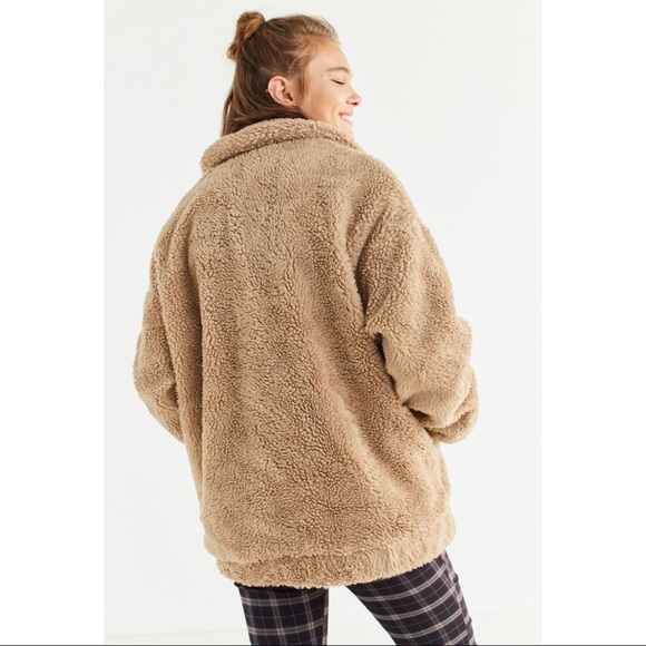 SOLD // OVERSIZED FAUX SHERPA ZIP-UP JACKET - Picture 3 of 9